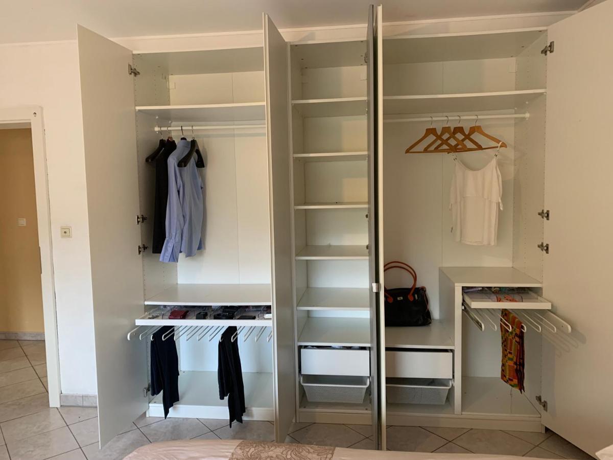 Large Room In Schuttrange Free Parking 10Mins To Airport Excellent Customer Services Kültér fotó